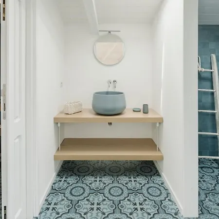 Altamarea - Luce, Spazi Ampi E Comfort Al Centro Del Paese Holiday home Carloforte (Isola di San Pietro)