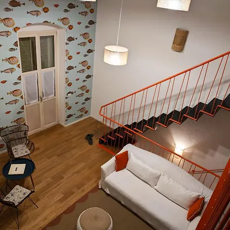 Casa vacanze Altamarea - Luce, Spazi Ampi E Comfort Al Centro Del Paese